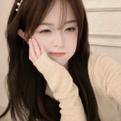 只在那里发光